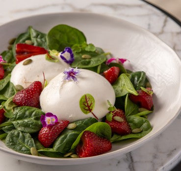[NEW] Balsamic-Marinated Strawberry and Burrata Salad