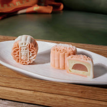 Load image into Gallery viewer, Osmanthus White Peach Snow Skin Mooncake 桂花白桃 [NEW]
