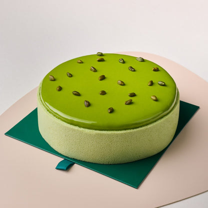 [NEW] Strawberry & Pistachio Gâteau