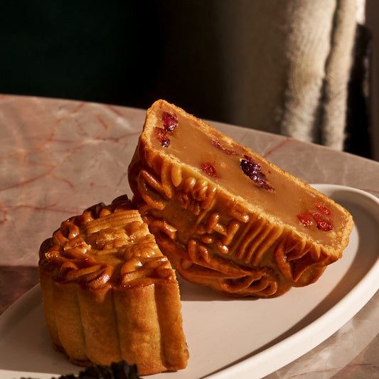 [NEW] Tropical Lychee White Lotus Paste with Cranberry and Goji Berries 荔枝莲蓉，蔓越莓，枸杞