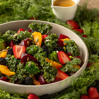 [NEW] Winter Green & Berry Power Salad